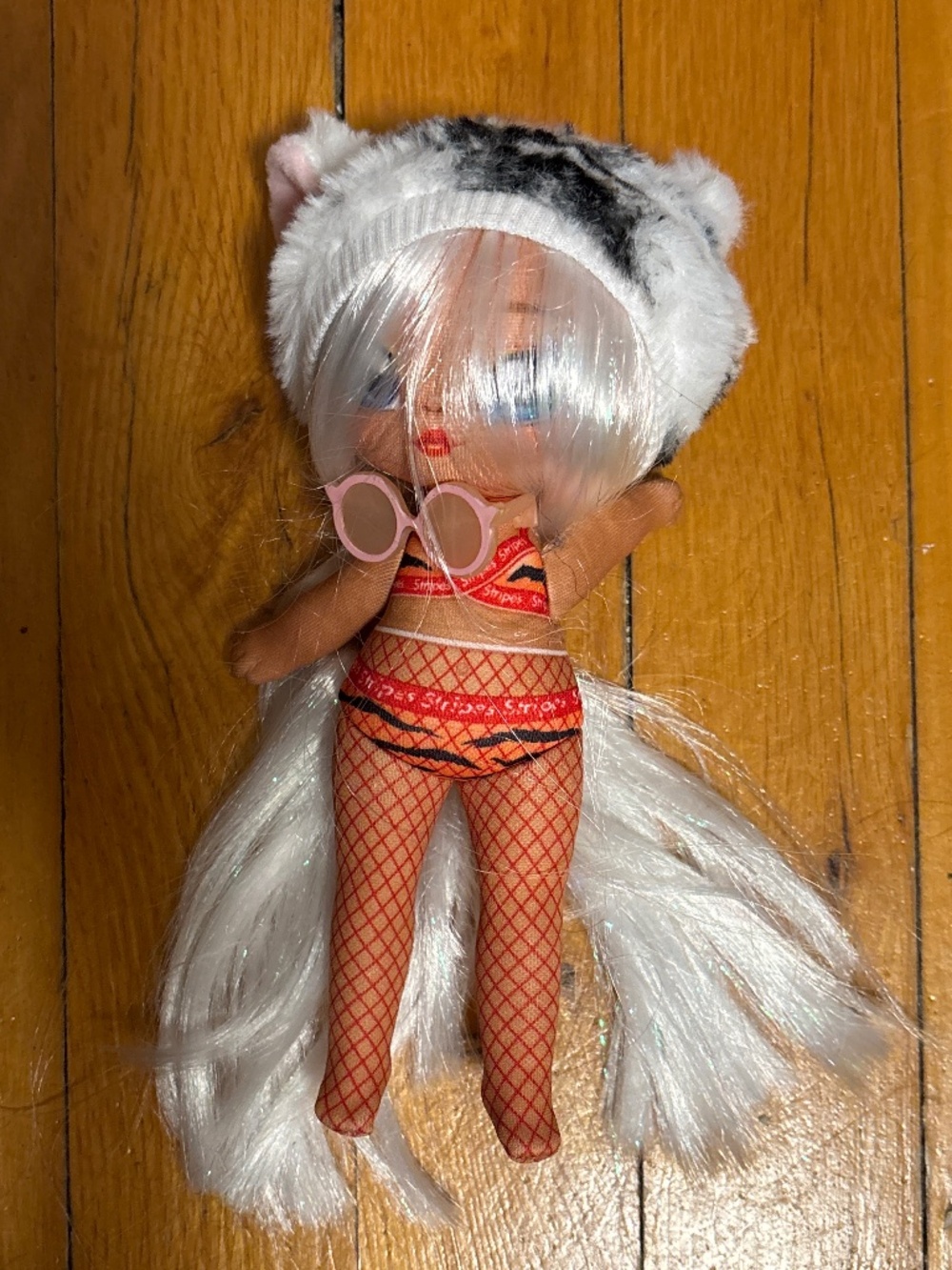 MGA Entertainment Na Na Na Surprise Bianca Bengal Fashion Doll
